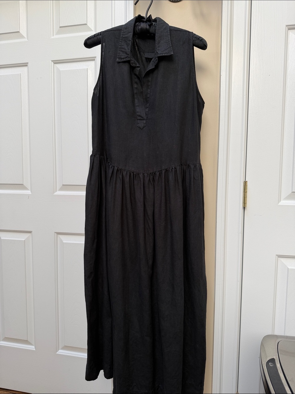 Frank & Eileen Daphne Sleeveless Black Linen Maxi Dress